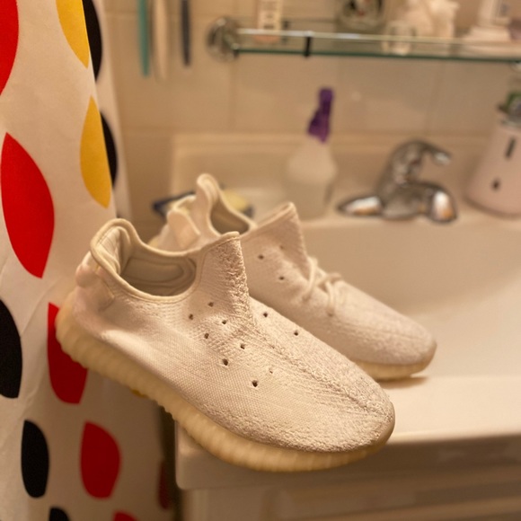 Yeezy boost 350 v2 triple white used - Picture 2 of 6